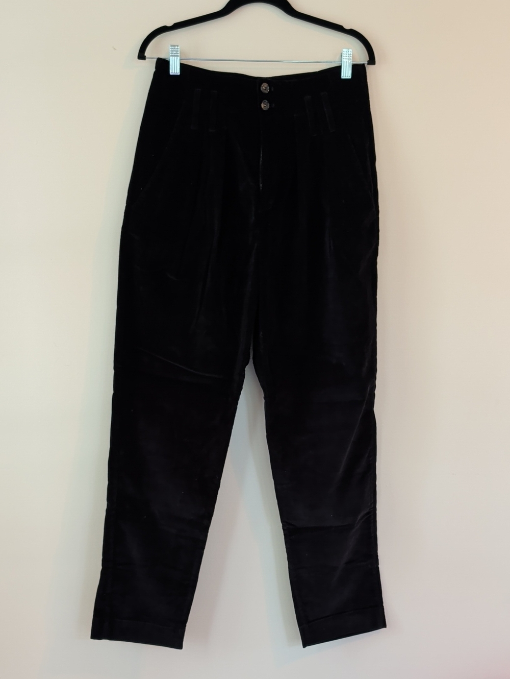 Doen Black Corduroy High-Rise Tapered Pants